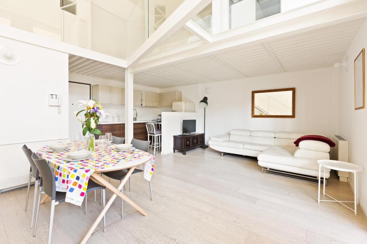 Elegant Loft With Balcony! Apartment Milan Bagian luar foto