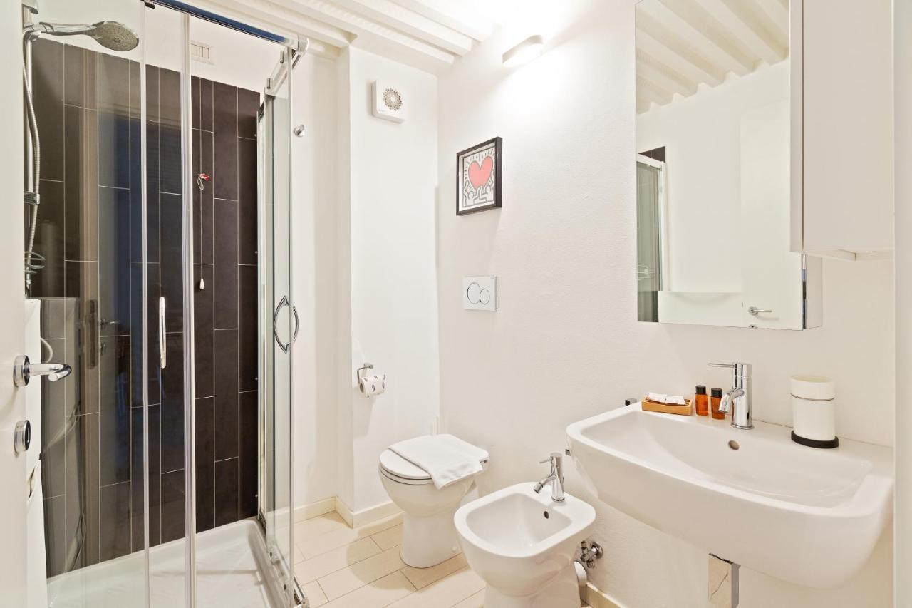 Elegant Loft With Balcony! Apartment Milan Bagian luar foto