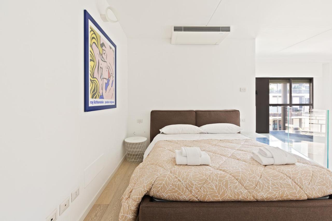 Elegant Loft With Balcony! Apartment Milan Bagian luar foto